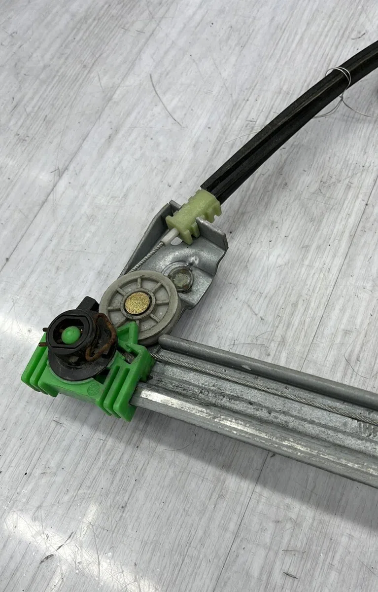 Mecanisme  moteur lève-glace avant droit CITROEN ZX PHASE 2 BREAK occasion