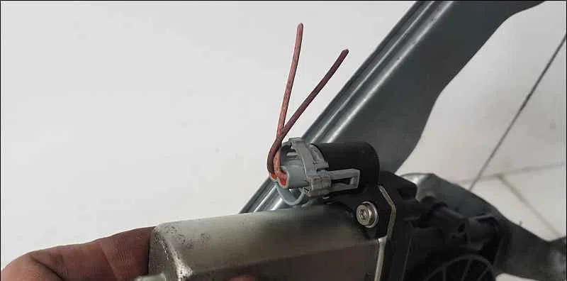 Mecanisme  moteur lève-glace avant droit DACIA DUSTER I occasion