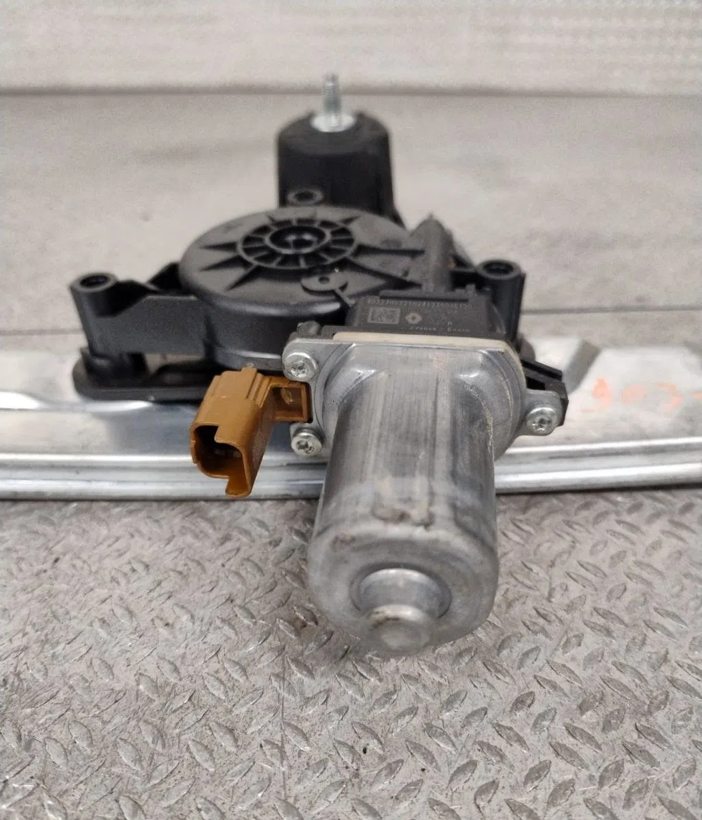 Mecanisme  moteur lève-glace avant droit DACIA SANDERO 3  SANDERO 3 occasion