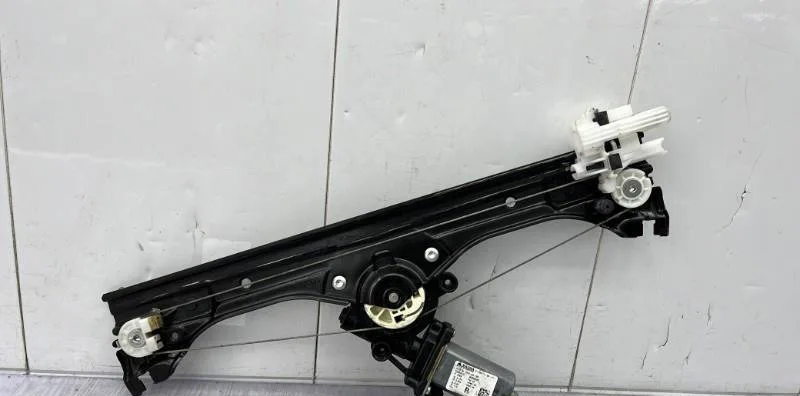 Mecanisme  moteur lève-glace avant droit FIAT 500 2 PHASE 2 occasion
