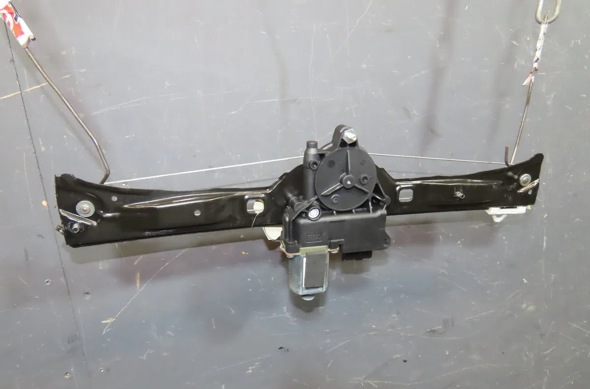 Mecanisme moteur lève-glace avant droit Fiat FIORINO Camionnette-Monospace (225_) 1.3 d multijet (225bxd1a, 225bxb1a, 2