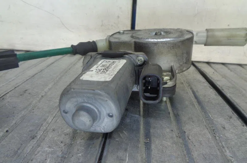 Mecanisme  moteur lève-glace avant droit FIAT MULTIPLA PHASE 2 occasion