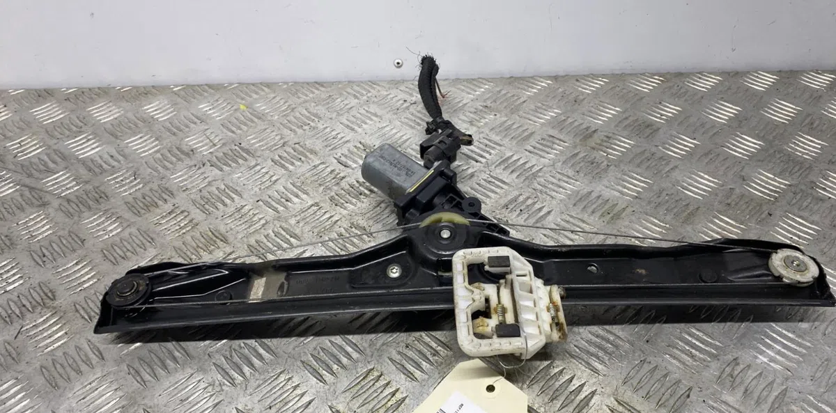 Mecanisme  moteur lève-glace avant droit FIAT PANDA 3 PHASE 2 occasion