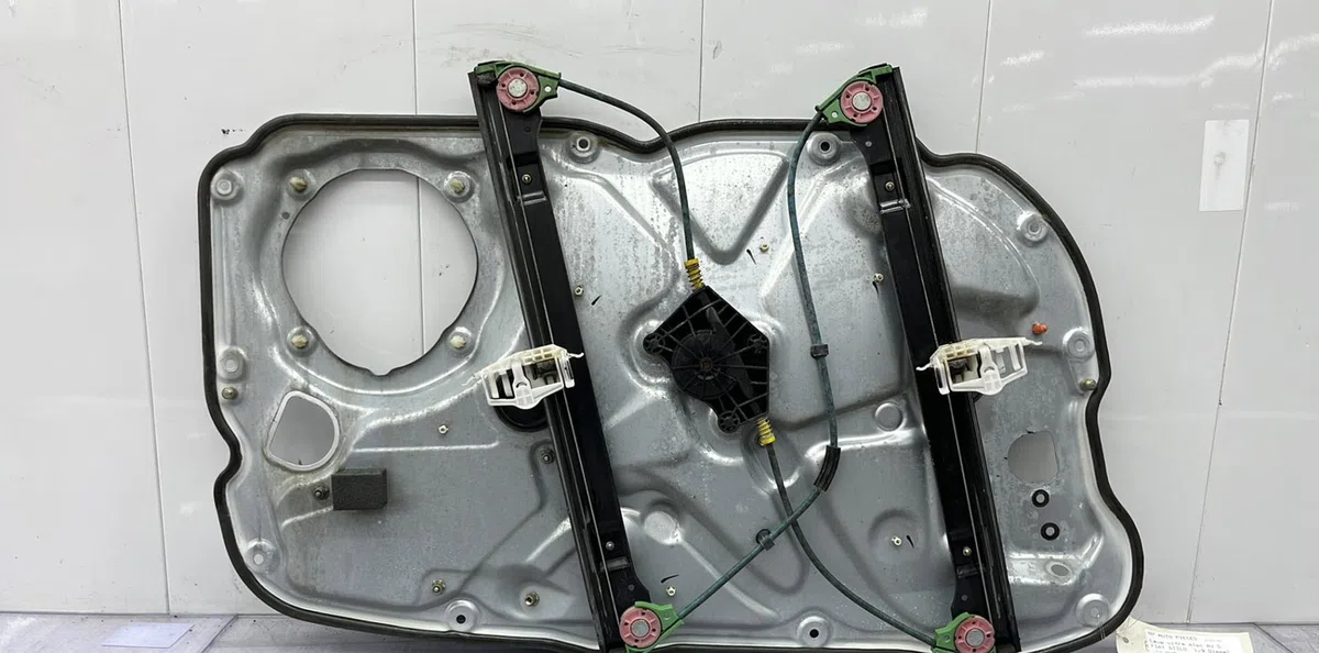 Mecanisme  moteur lève-glace avant droit FIAT STILO occasion