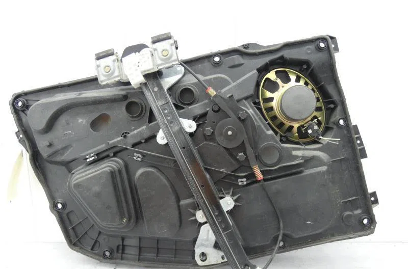 Mecanisme  moteur lève-glace avant droit FORD FIESTA 5 PHASE 1 occasion