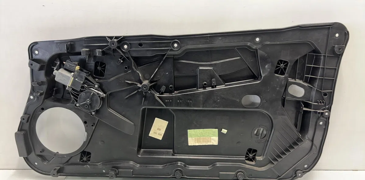 Mecanisme  moteur lève-glace avant droit FORD FIESTA 6 PHASE 1 occasion