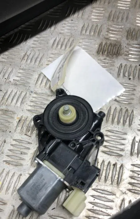 Mecanisme  moteur lève-glace avant droit FORD FIESTA 6 PHASE 1 occasion