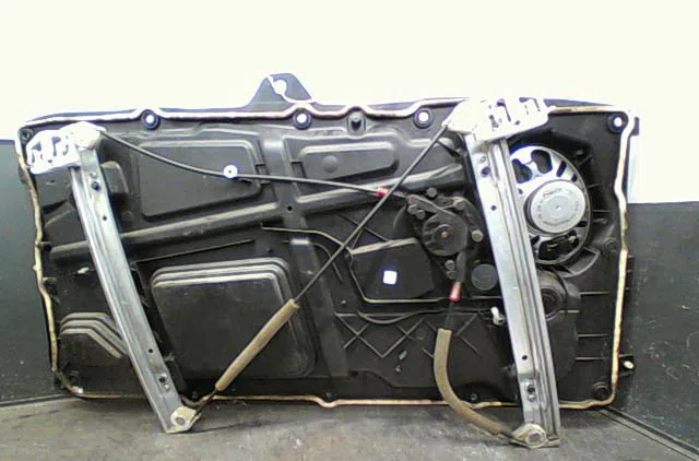 Mecanisme  moteur lève-glace avant droit Ford FIESTA V (JH_, JD_) 1.4 tdci (2001-2008) 5 portes occasion