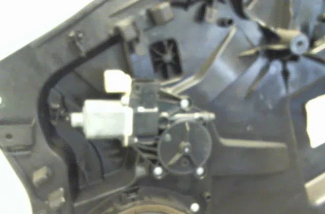 Mecanisme moteur lève-glace avant droit Ford FIESTA VI (CB1, CCN) 1.4 tdci (2010-2012) 3 portes occasion
