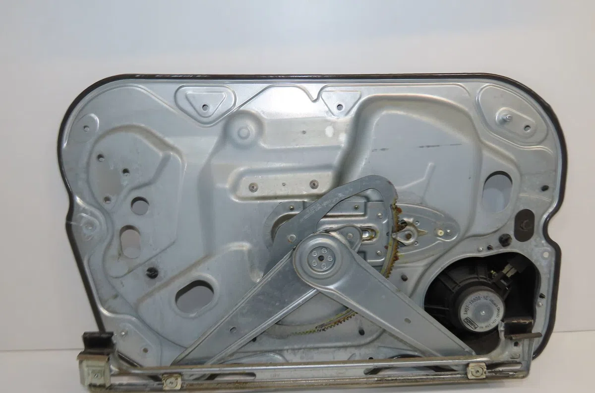 Mecanisme  moteur lève-glace avant droit Ford FOCUS II (DA_, HCP, DP) 1.8 tdci (2005-2012) occasion