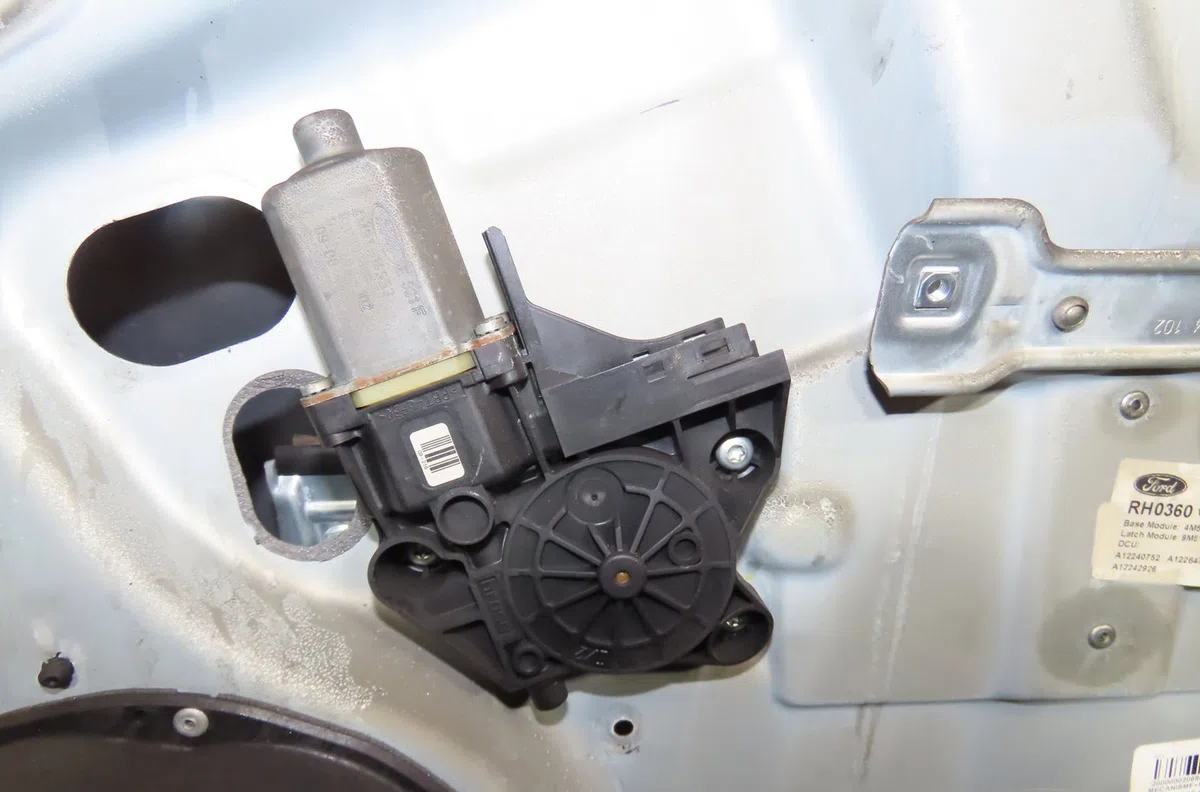 Mecanisme  moteur lève-glace avant droit Ford FOCUS II (DA_, HCP, DP) 2.5 st (2005-2012) occasion