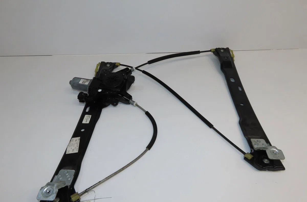 Mecanisme  moteur lève-glace avant droit Ford GRAND C-MAX (DXA-CB7, DXA-CEU) 1.6 tdci (2010-2019) occasion