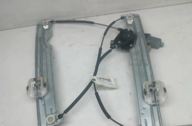 Mecanisme  moteur lève-glace avant droit Ford KUGA II (DM2) 1.5 ecoboost e85 (2019-2019) occasion