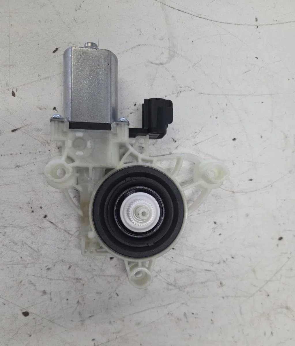 Mecanisme  moteur lève-glace avant droit FORD PUMA 2 occasion
