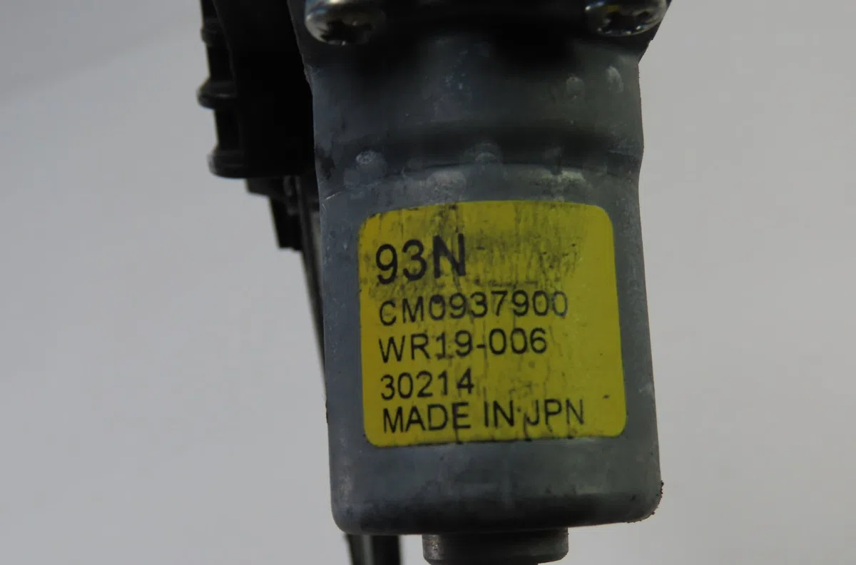 Mecanisme  moteur lève-glace avant droit Honda CIVIC XI 3-5 portes (FL) 2.0 e:hev (2022) occasion