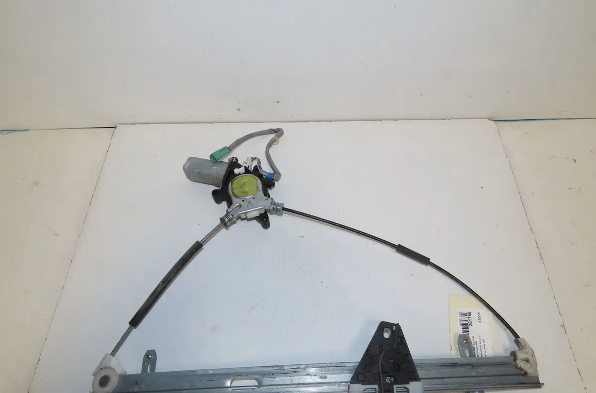 Mecanisme  moteur lève-glace avant droit Honda CR-V II (RD_) 2.2 ctdi (rd9) (2005-2006) occasion