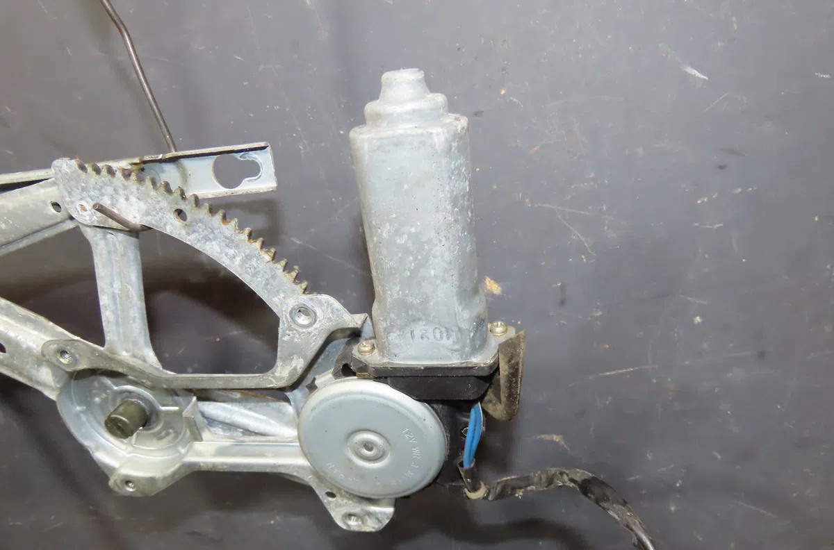 Mecanisme  moteur lève-glace avant droit Honda PRELUDE IV (BB_) 2.0 i 16v (bb3) (1992-1996) occasion