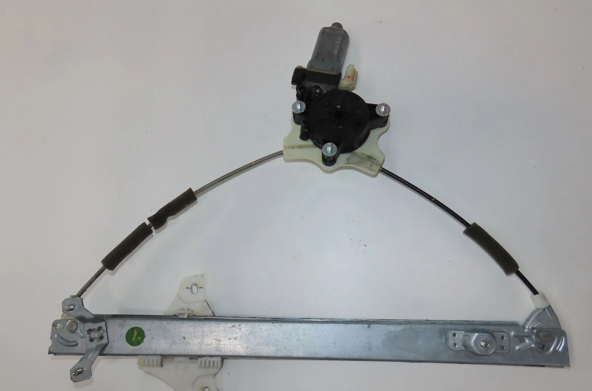 Mecanisme  moteur lève-glace avant droit Hyundai I20 II (GB, IB) 1.2 (2014) occasion