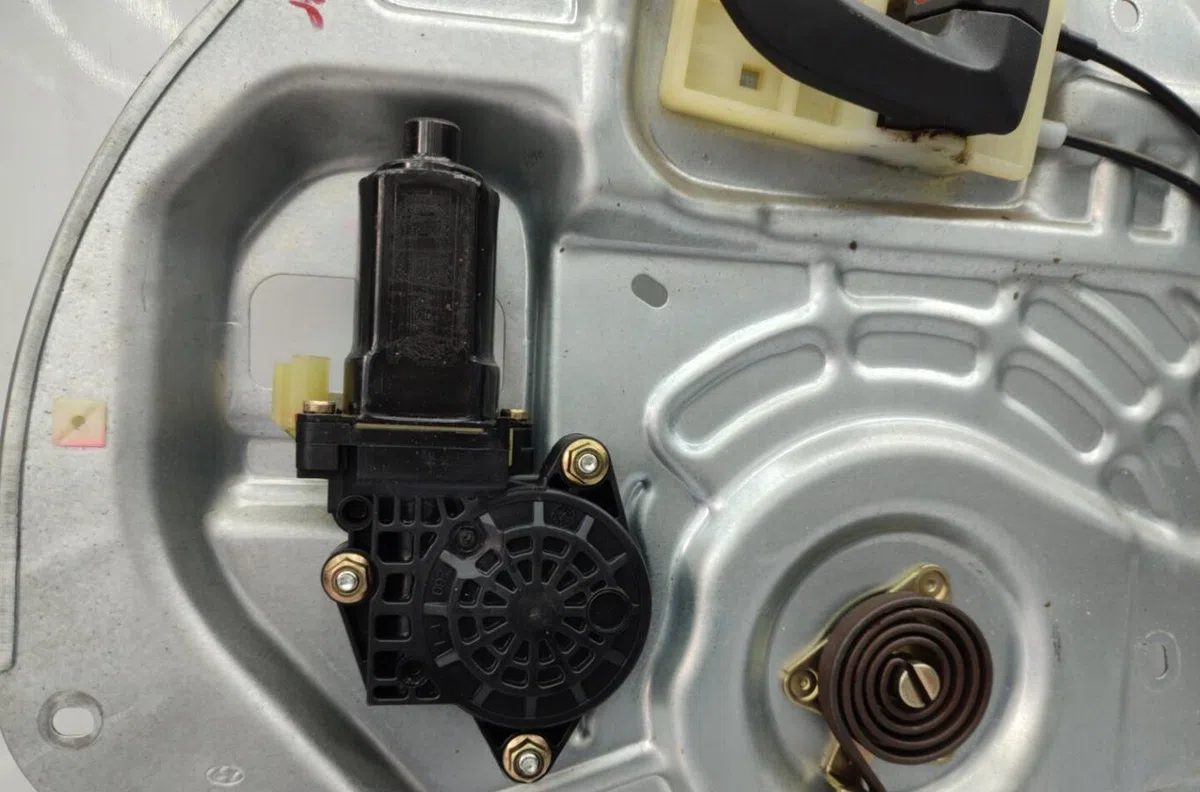 Mecanisme  moteur lève-glace avant droit HYUNDAI TUCSON 1 occasion