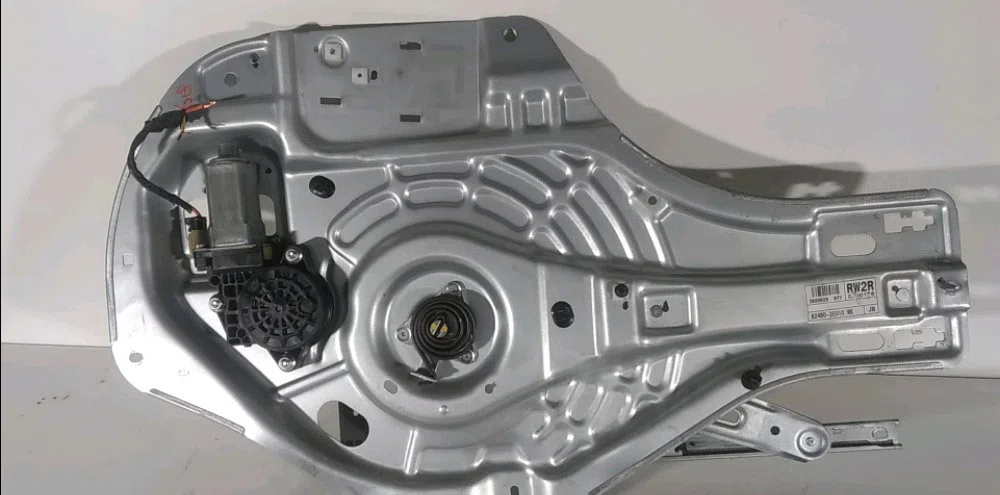 Mecanisme moteur lève-glace avant droit Hyundai TUCSON (JM) 2.0 crdi traction intégrale (2004-2010) occasion