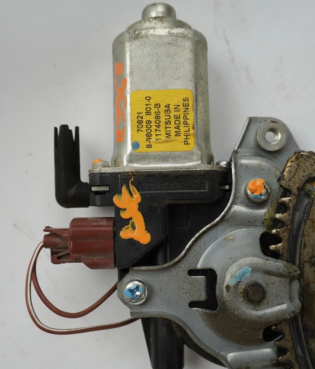 Mecanisme  moteur lève-glace avant droit ISUZU D-MAX I  3.0D 163ch occasion
