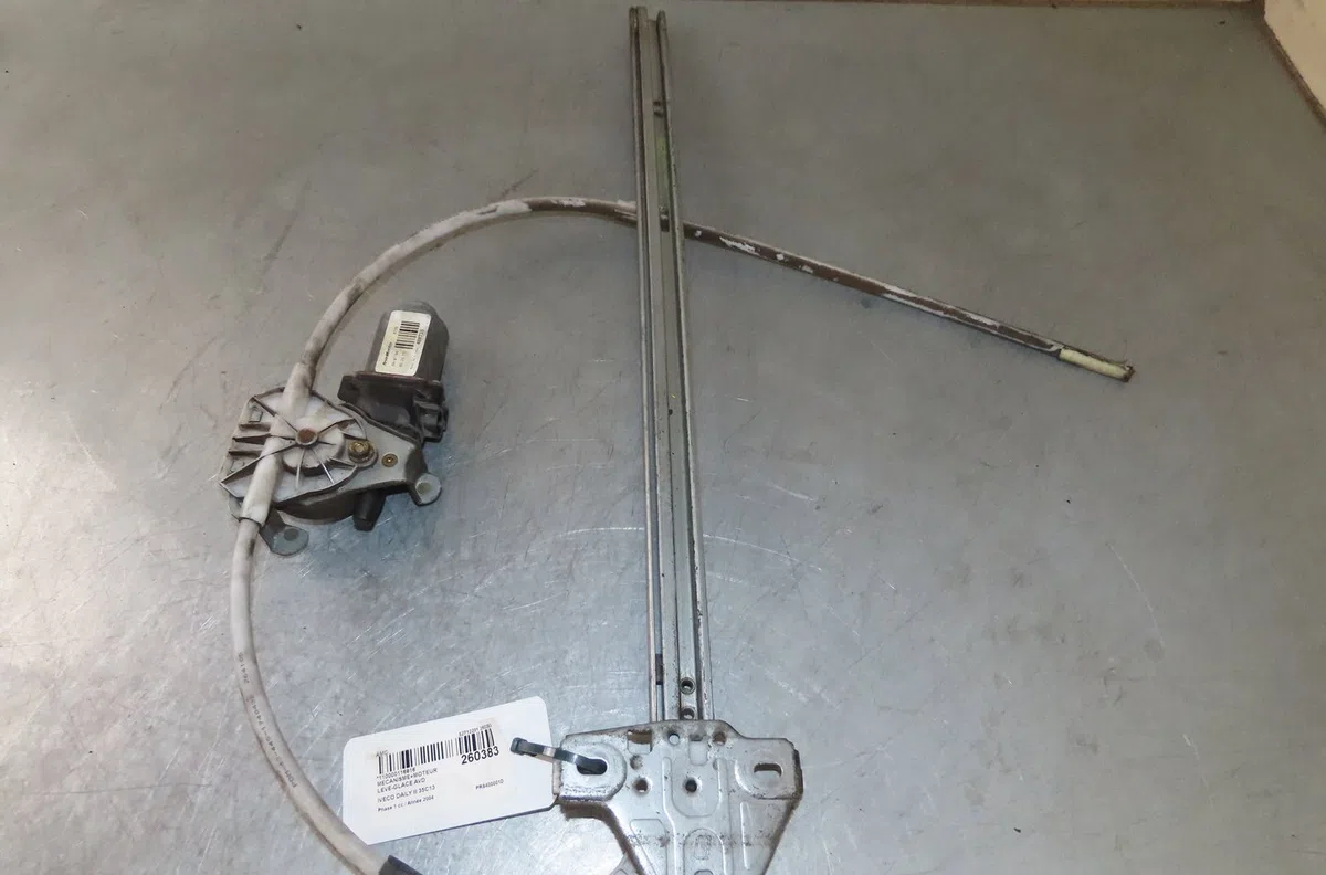 Mecanisme  moteur lève-glace avant droit Iveco DAILY III Camionnette 35 s 13 v,35 c 13 v (1999-2007) occasion