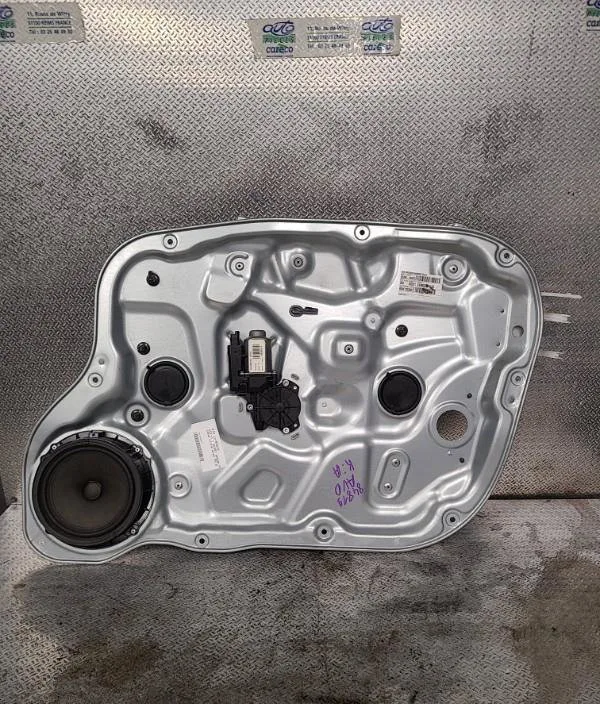 Mecanisme moteur lève-glace avant droit KIA CEE-D 1 SPORT WAGON PHASE 2 BREAK occasion