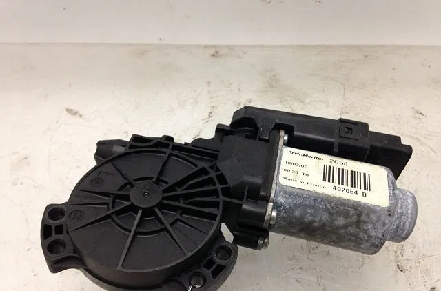 Mecanisme moteur lève-glace avant droit KIA CEE D II 2009 occasion