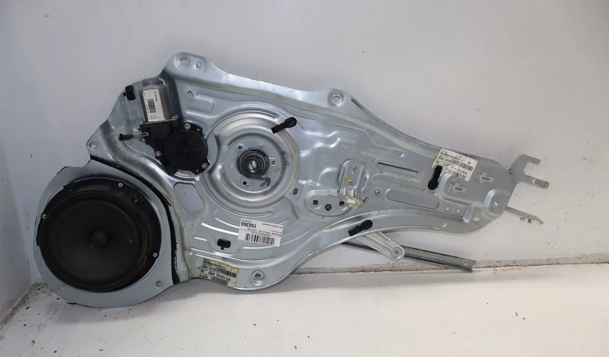 Mecanisme moteur lève-glace avant droit Kia SPORTAGE III (SL) 1.7 crdi (2010) occasion