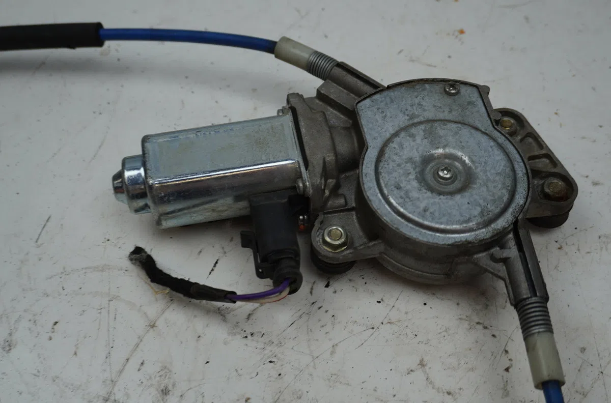 Mecanisme  moteur lève-glace avant droit Lancia Y (840_) 1.2 (840aa, 840af1a) (1996-2003) occasion