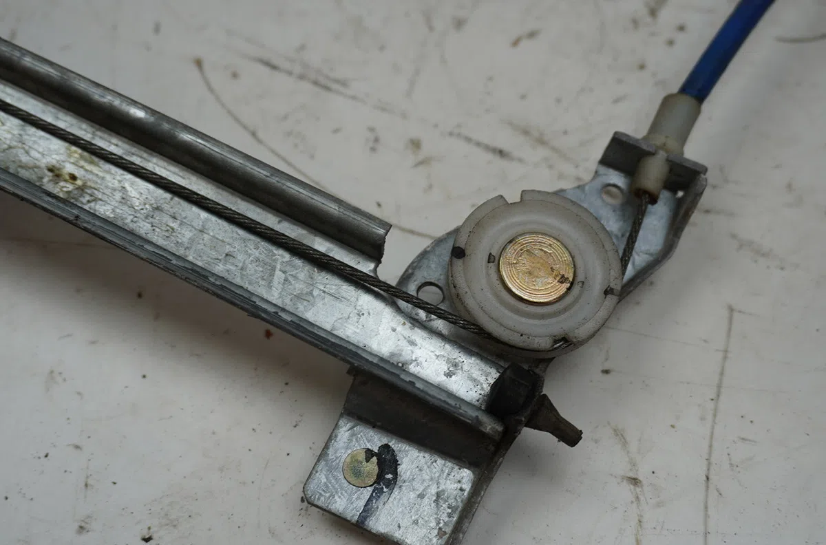 Mecanisme  moteur lève-glace avant droit Lancia Y (840_) 1.2 (840aa, 840af1a) (1996-2003) occasion