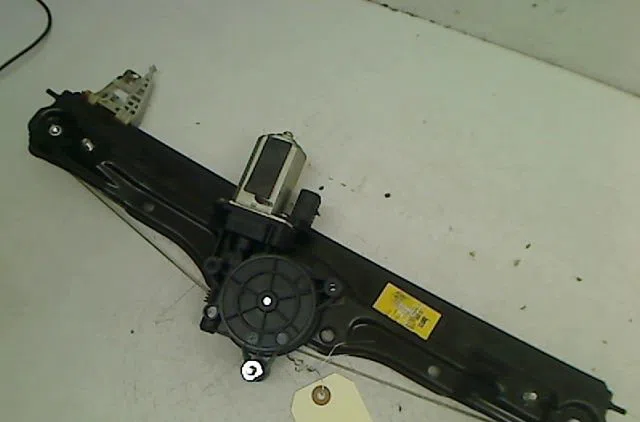Mecanisme moteur lève-glace avant droit Lancia YPSILON (312_) 1.2 (312.pxa1a, 312.yxa1a) (2011) occasion