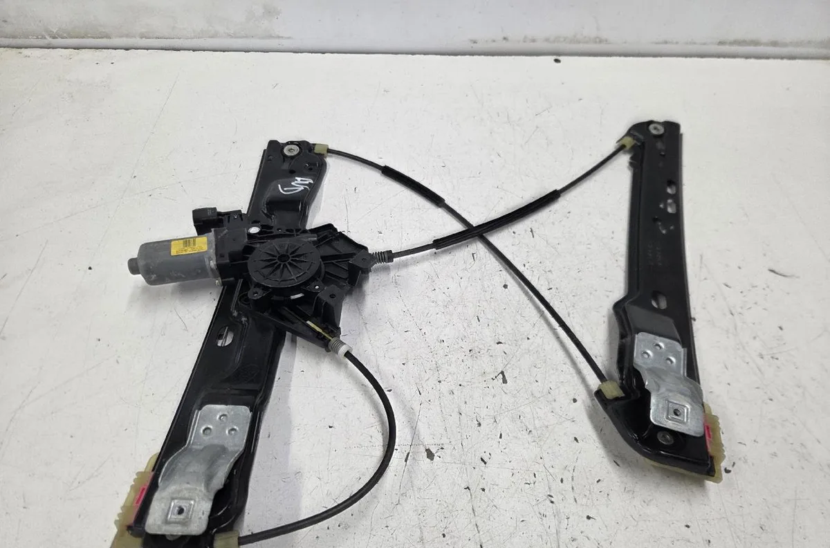Mecanisme moteur lève-glace avant droit LAND ROVER RANGE ROVER 1 EVOQUE PHASE 1 occasion