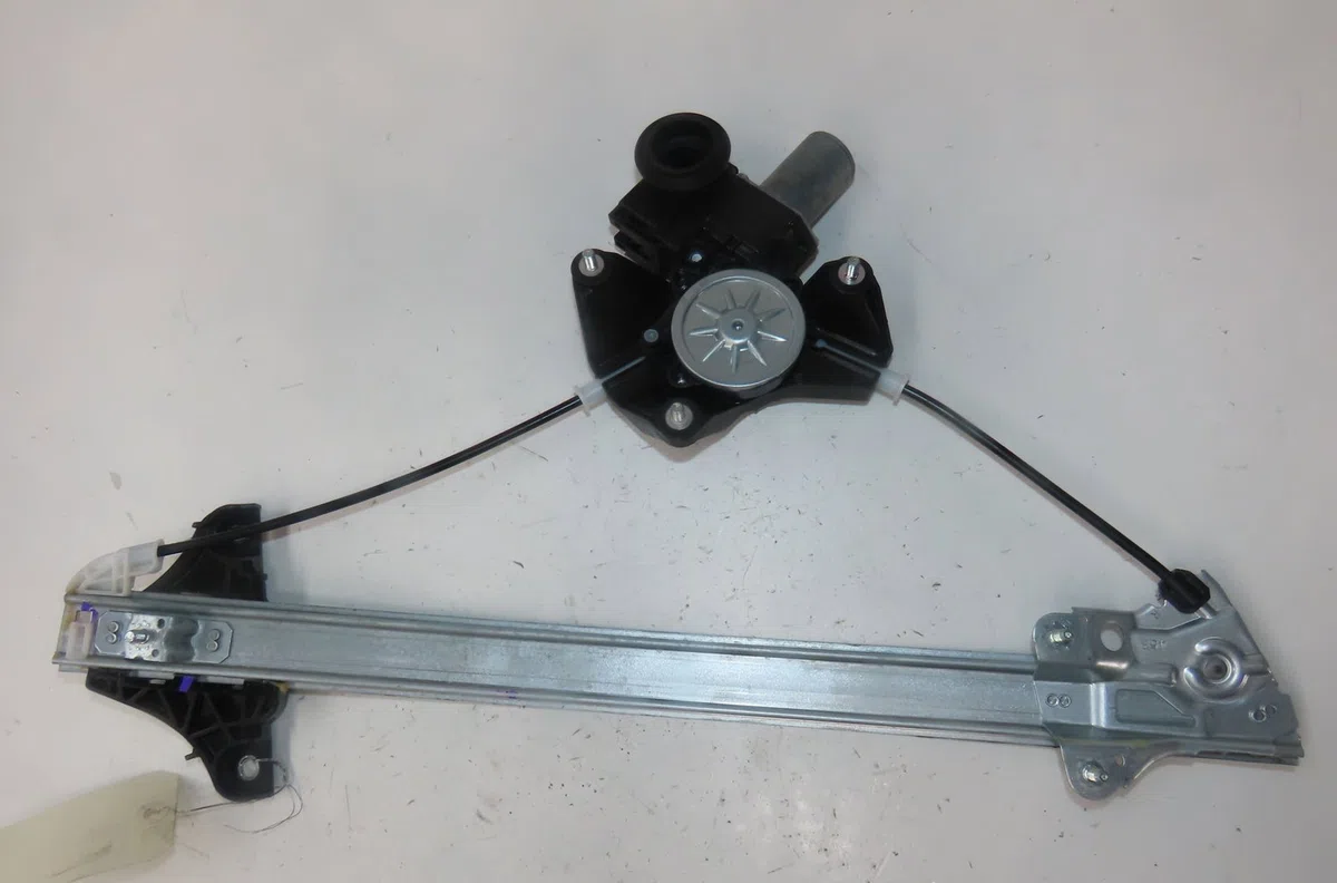 Mecanisme  moteur lève-glace avant droit Mazda 2 Berline bicorps trois ou cinq portes (KB) 1.5 hybrid (kbac3x) (2022) oc