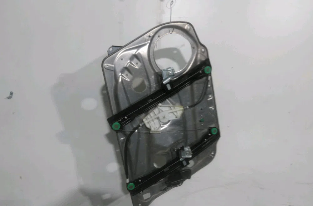 Mecanisme moteur lève-glace avant droit Mercedes-benz CLASSE C (W204) C 180 cdi (204.000) (2010-2014) occasion