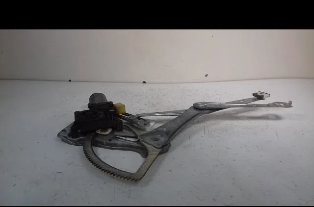 Mecanisme moteur lève-glace avant droit Mercedes-benz CLASSE E (W210) E 220 cdi (210.006) (1998-1999) occasion