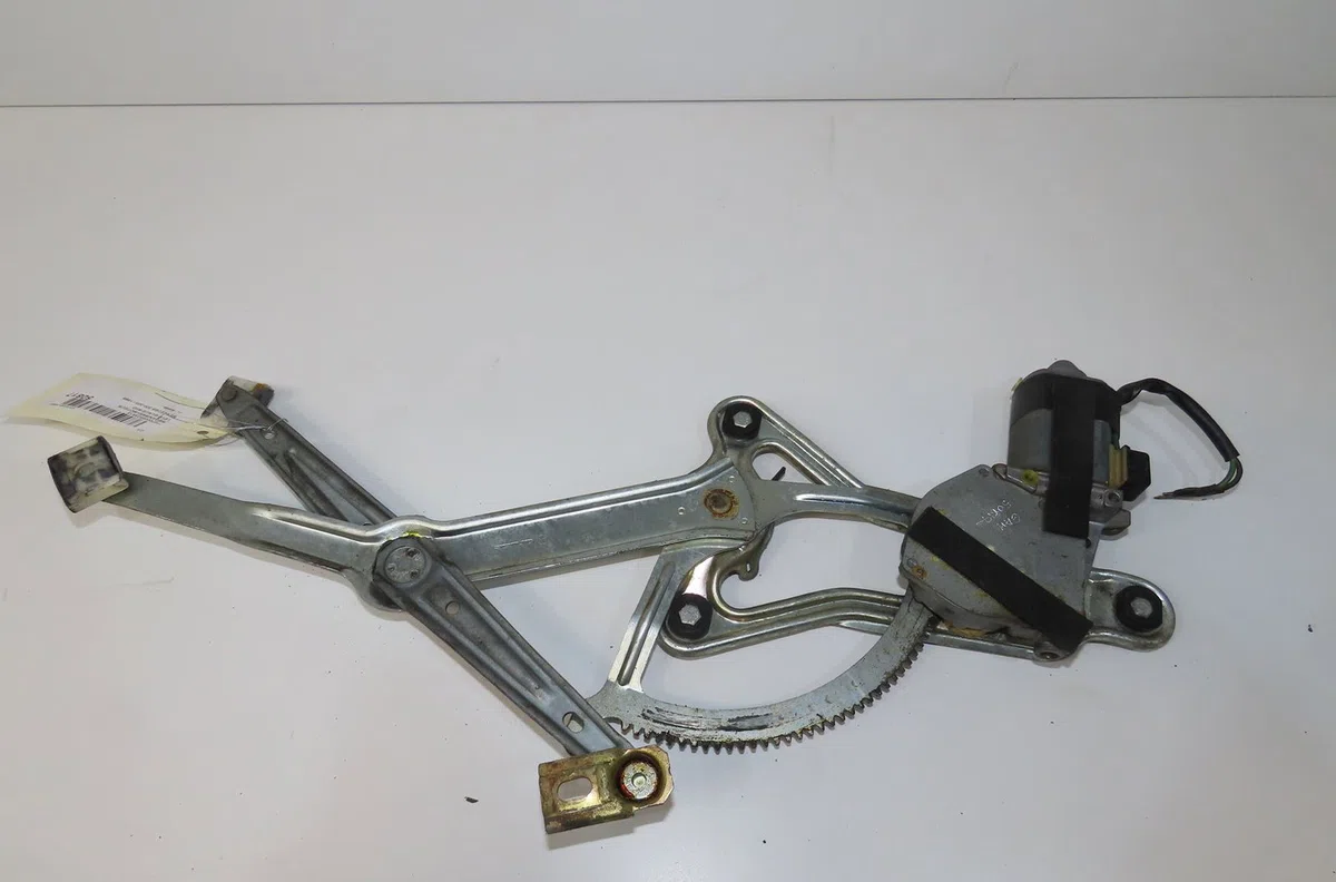 Mecanisme  moteur lève-glace avant droit Mercedes-benz CLASSE S (W126) 300 se, sel (126.024, 126.025) (1986-1991) occasi