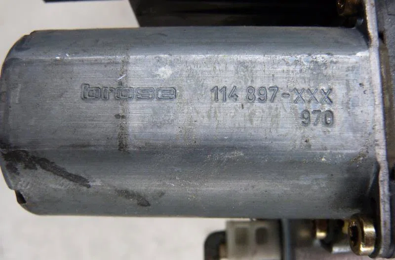Mecanisme  moteur lève-glace avant droit MERCEDES CLASSE A 168 PHASE 1 occasion