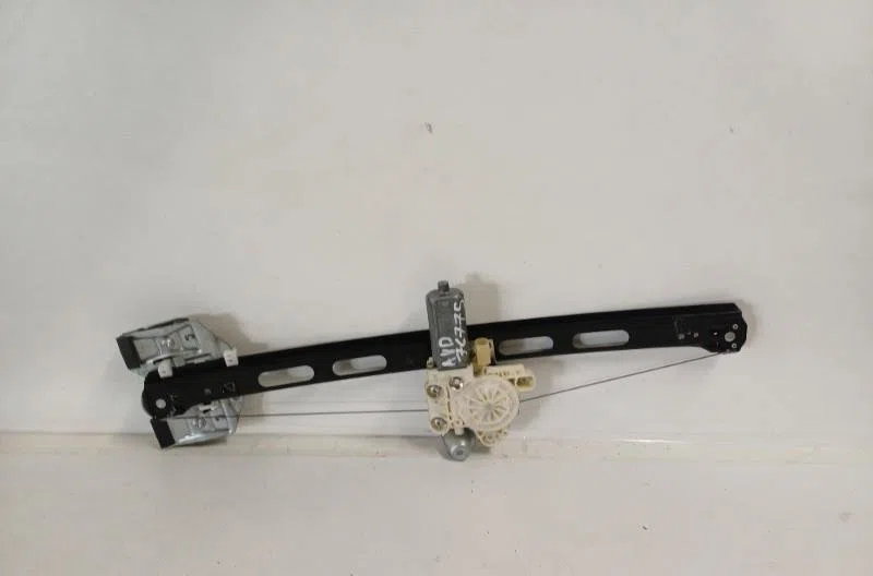 Mecanisme moteur lève-glace avant droit MERCEDES CLASSE A 168 PHASE 2 occasion