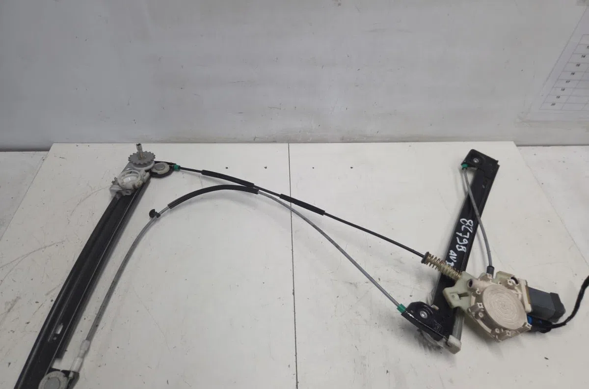 Mecanisme  moteur lève-glace avant droit MINI MINI 1 R50-R53 PHASE 1 occasion