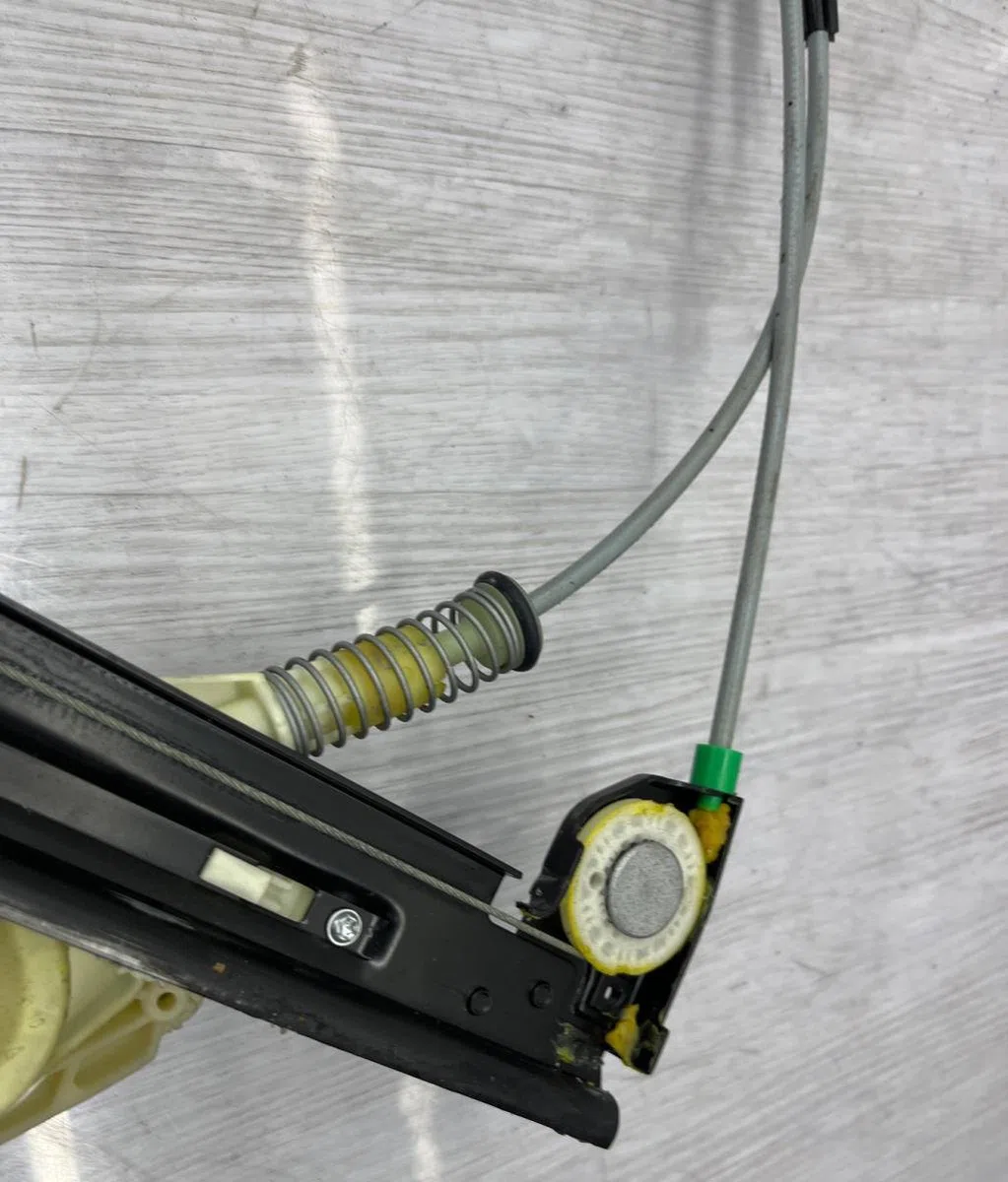 Mecanisme  moteur lève-glace avant droit MINI MINI 1 R50-R53 PHASE 2 occasion