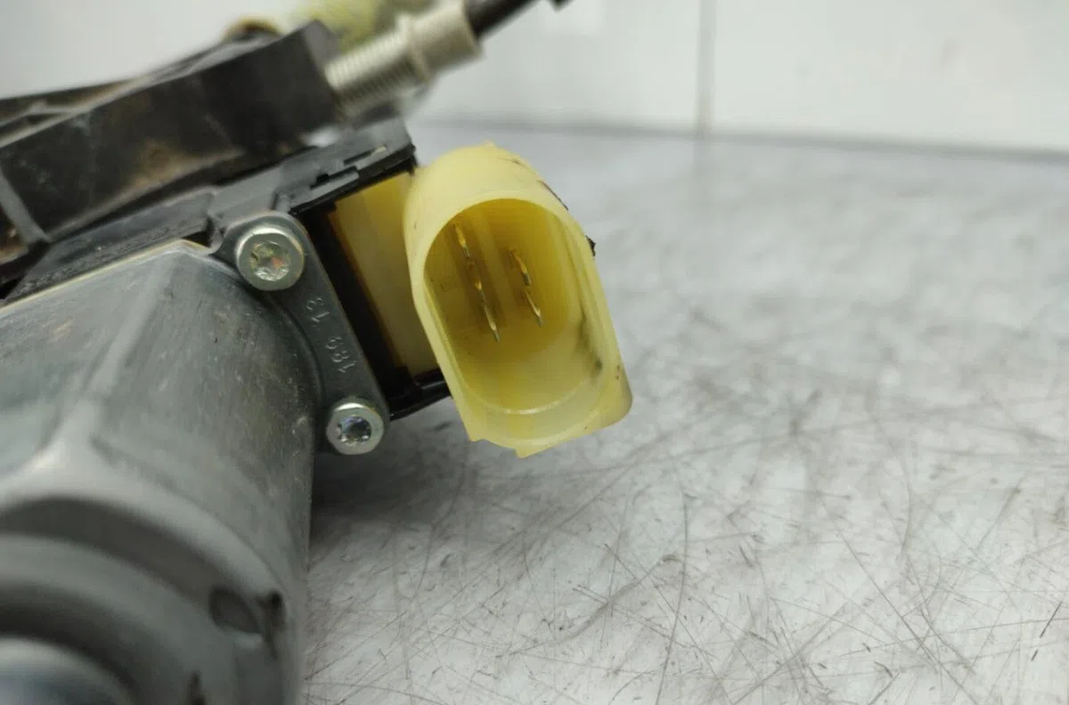 Mecanisme  moteur lève-glace avant droit MINI MINI 2 R56 PHASE 2 occasion