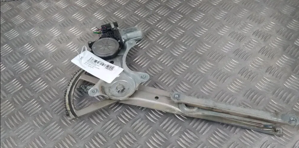 Mecanisme moteur lève-glace avant droit Mitsubishi L200 - TRITON (KA_T, KB_T) 2.5 di-d 4wd (kb4t) (2005-2015) occasion