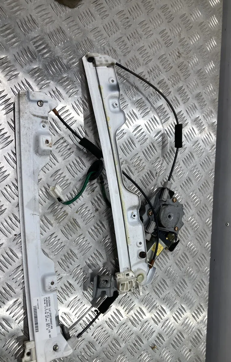 Mecanisme  moteur lève-glace avant droit NISSAN MURANO 1 occasion