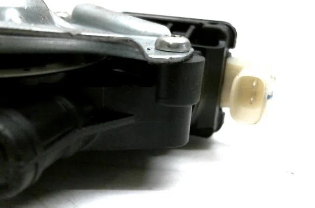 Mecanisme  moteur lève-glace avant droit NISSAN NOTE 1.5 DCI 90 BLACK LINE occasion
