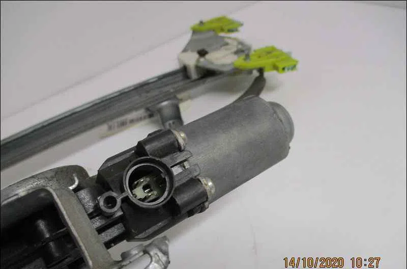 Mecanisme  moteur lève-glace avant droit NISSAN NOTE I occasion