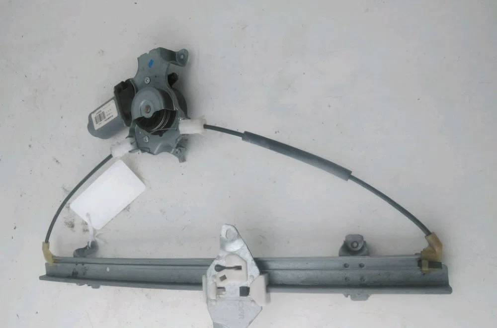 Mecanisme  moteur lève-glace avant droit Nissan PATHFINDER III (R51) 2.5 dci 4wd (2005) occasion