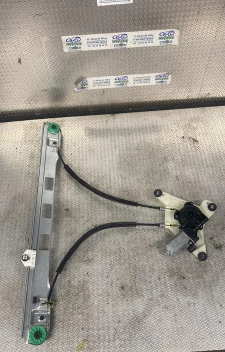 Mecanisme  moteur lève-glace avant droit NISSAN SUNNY 3 occasion