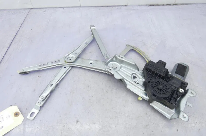Mecanisme  moteur lève-glace avant droit OPEL ASTRA H PHASE 1 occasion