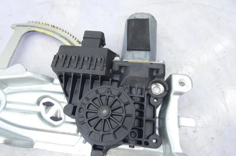 Mecanisme  moteur lève-glace avant droit OPEL ASTRA H PHASE 1 occasion
